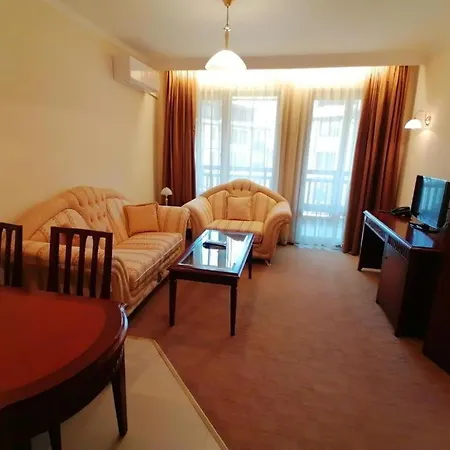 Downtown Luxury Private バンスコ