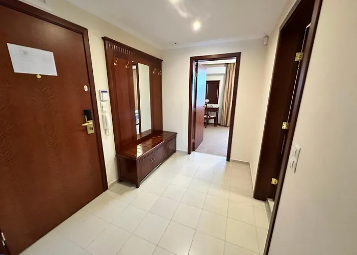 Апартамент Downtown Luxury Private